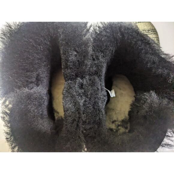 Size 9 UGG Mini Bailey Glimmer Metallic Polka Dot Bling Button Black Boots Shoes - Picture 12 of 12